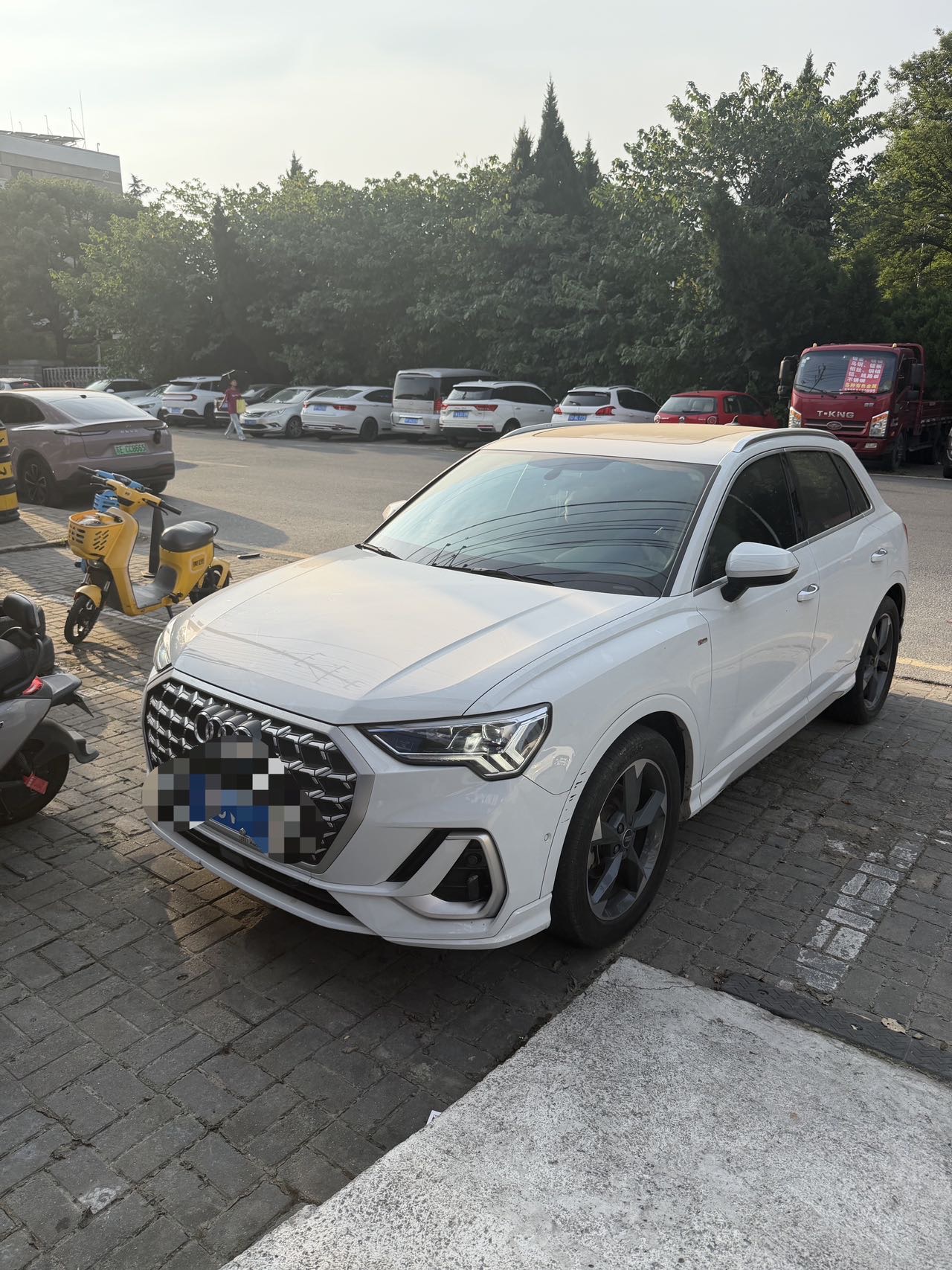 2024 immagine di auto 