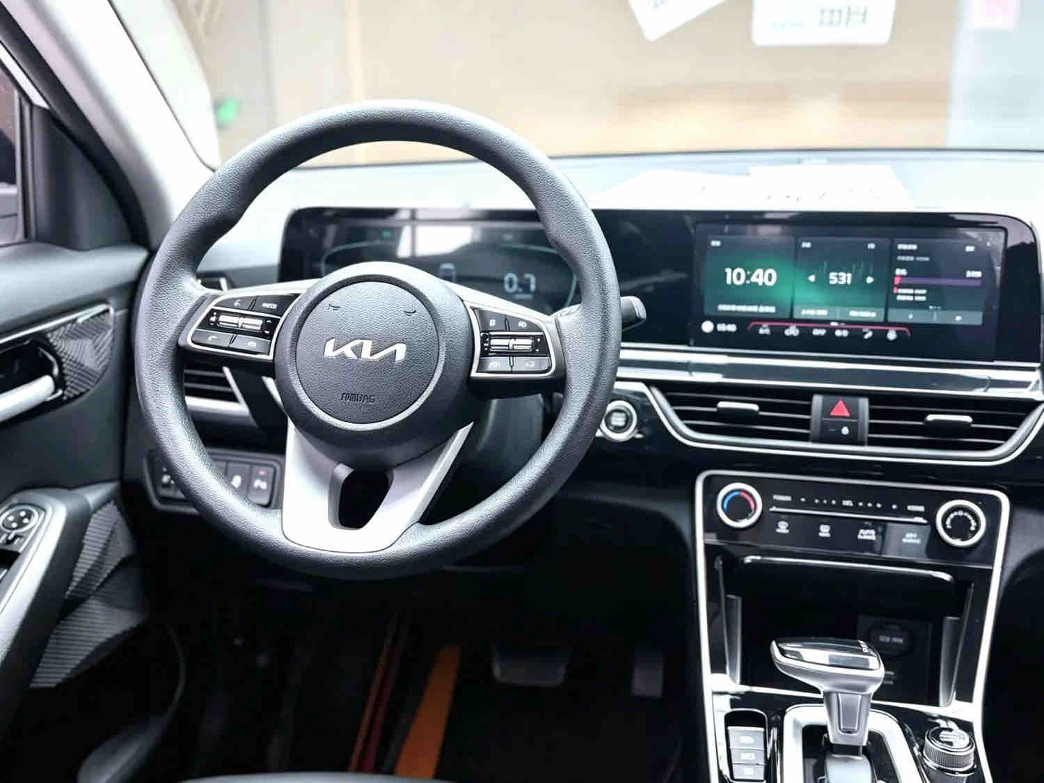 Kia Seltos 2023 #7 Kia Seltos 2023 صورة سيارة #7