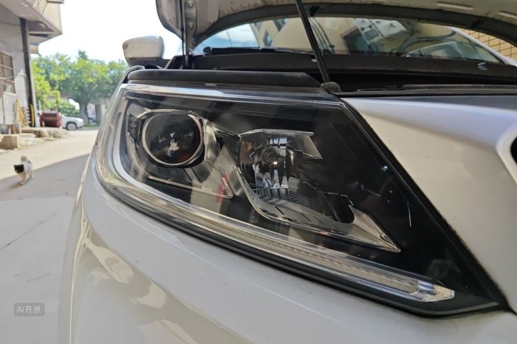 GEELY Vision X6 2020 car image #8