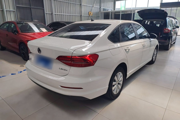 Volkswagen Lavida 2018 car image #7
