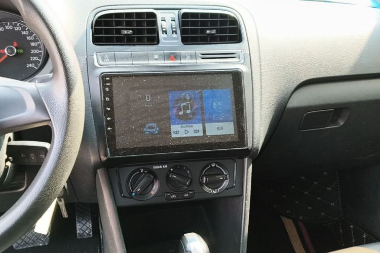 Volkswagen Polo 2019 #13 Volkswagen Polo 2019 car image #13
