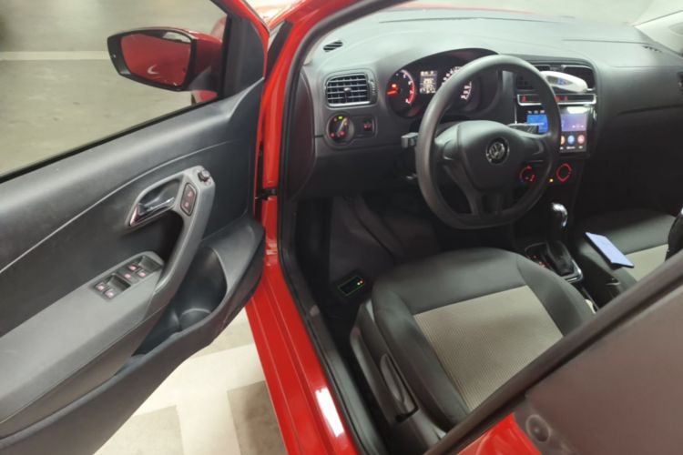Volkswagen Polo 2018 #12 Volkswagen Polo 2018 car image #12