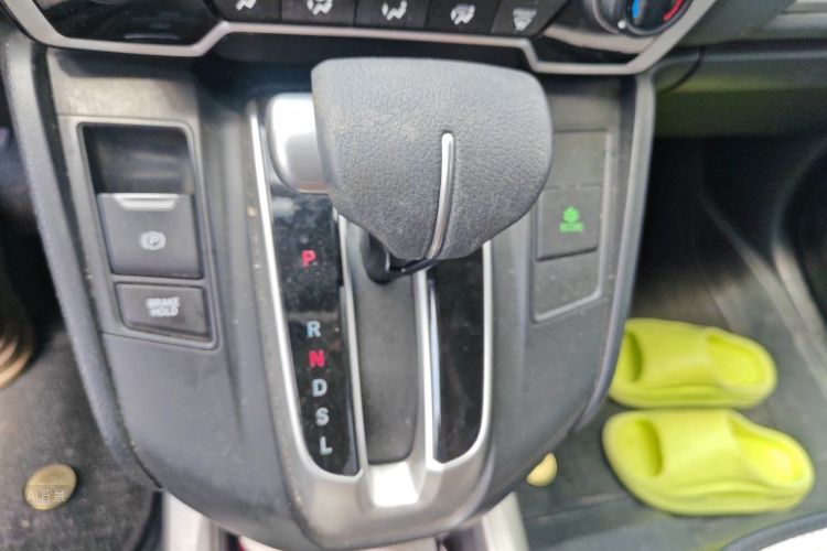 Honda CR-V 2019 #16 Honda CR-V 2019 car image #16