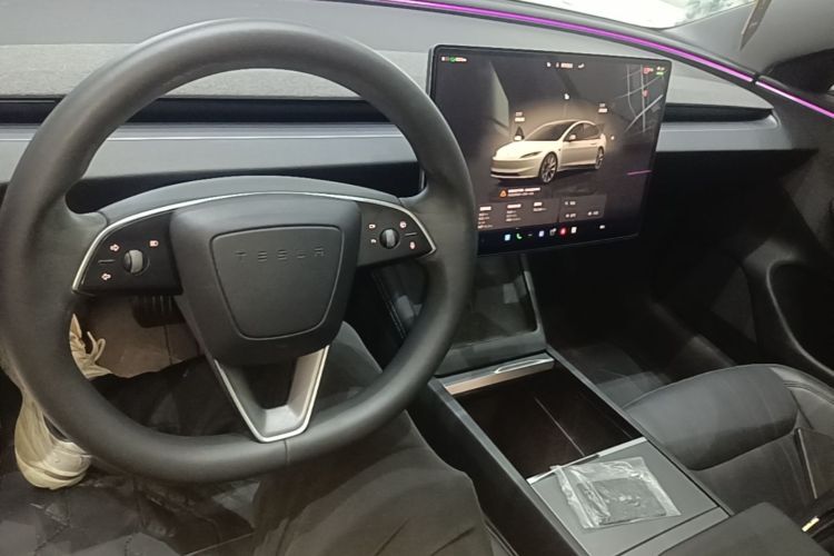 Tesla Model 3 2023 #10 Tesla Model 3 2023 car image #10