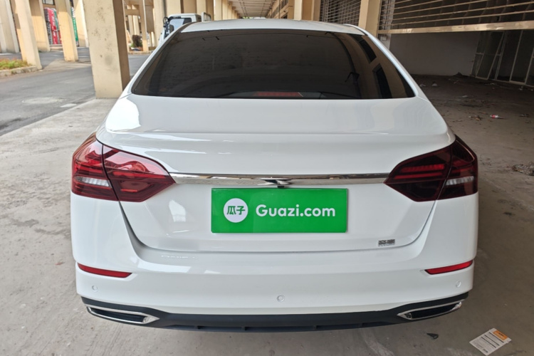 GEELY Emgrand 2021 #6 GEELY Emgrand 2021 car image #6