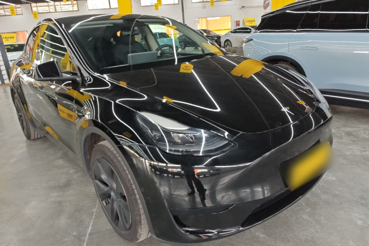 Tesla Model Y 2024 car image #4