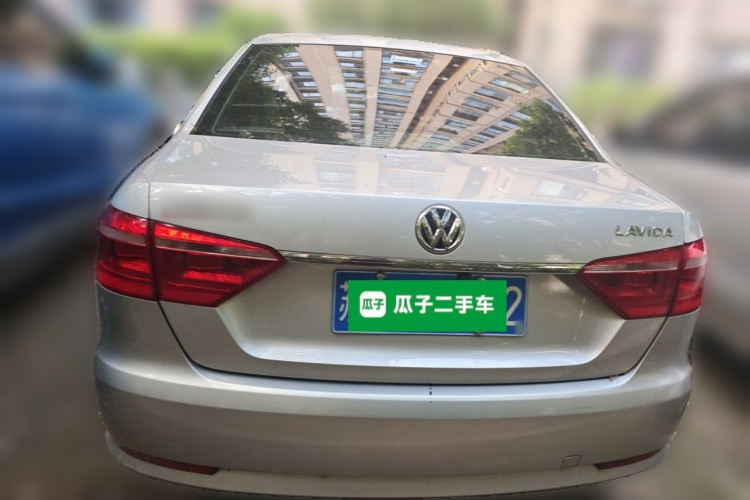 Volkswagen Lavida 2014 car image #6