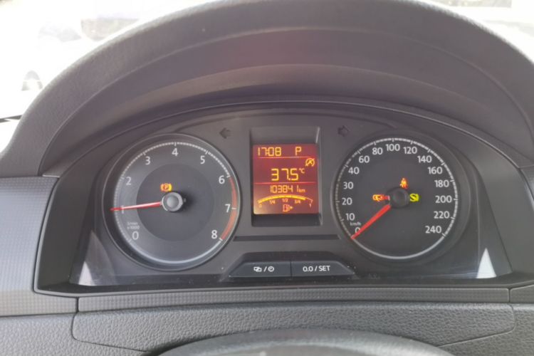 Volkswagen Santana 2019 car image #16
