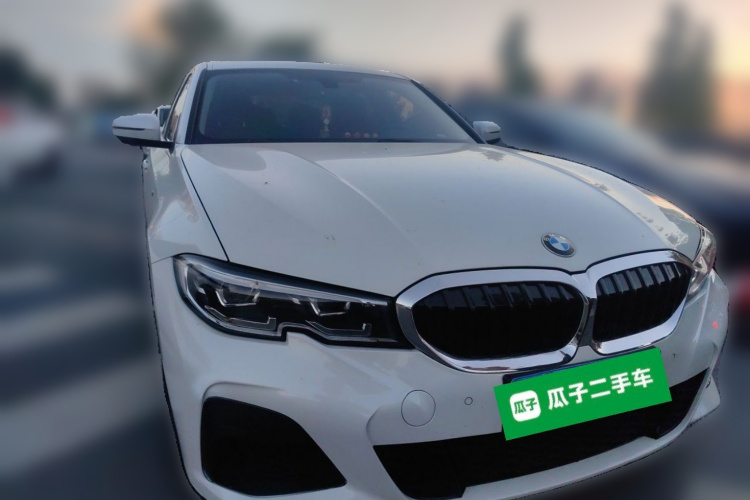 BMW 3 Series 2021 #3 BMW 3 Series 2021 car image #3