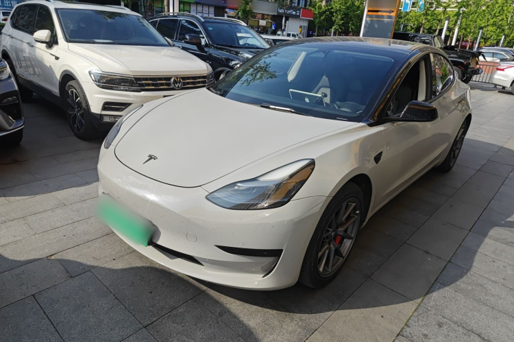 Tesla Model 3 2023 #2 Tesla Model 3 2023 car image #2