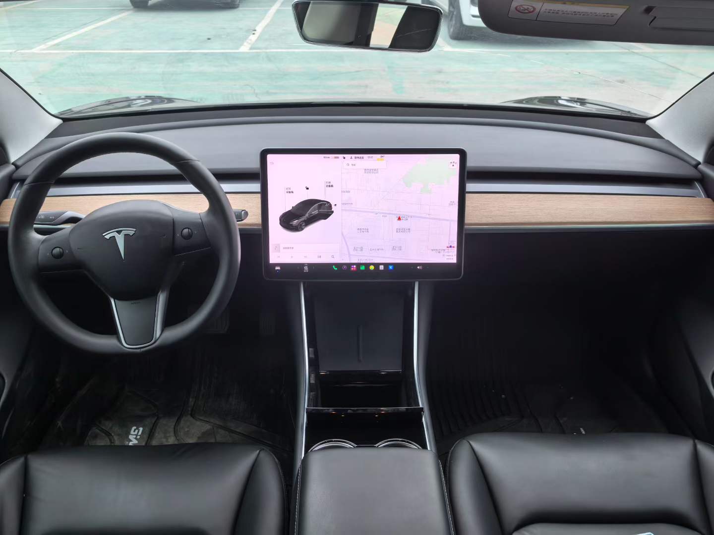 Tesla Model 3 2020 car image #4