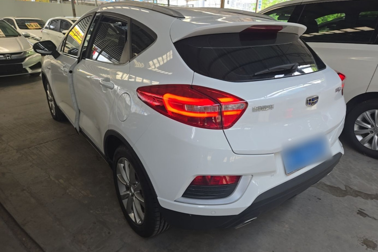 GEELY Emgrand GS 2016 car image #7