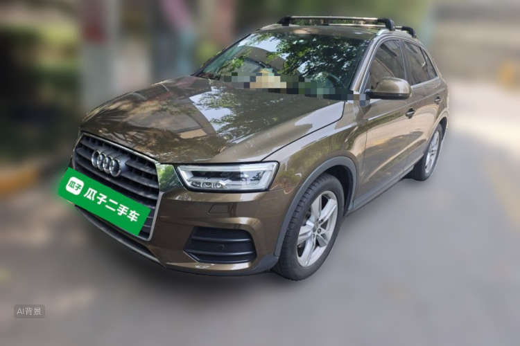 Audi Q3 2018 car image #2