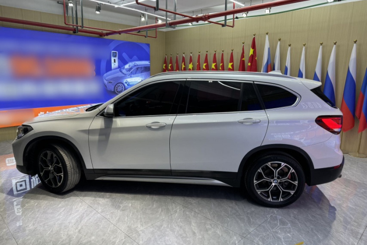 BMW X1 2022 image de voiture #6