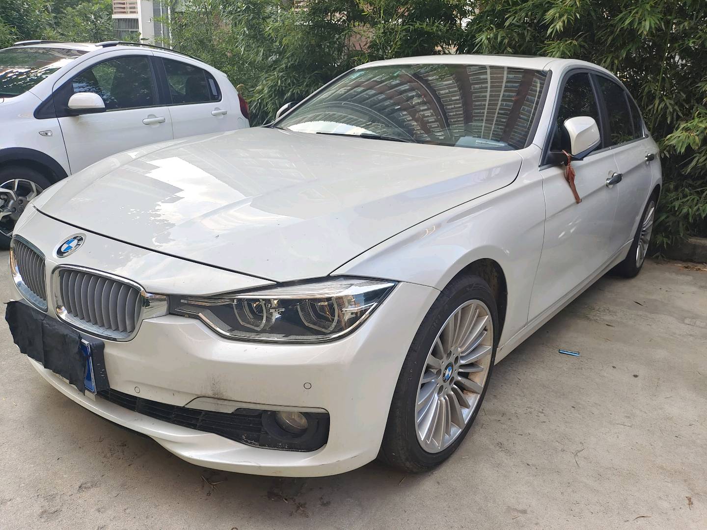 BMW 3 Series 2018 car image 