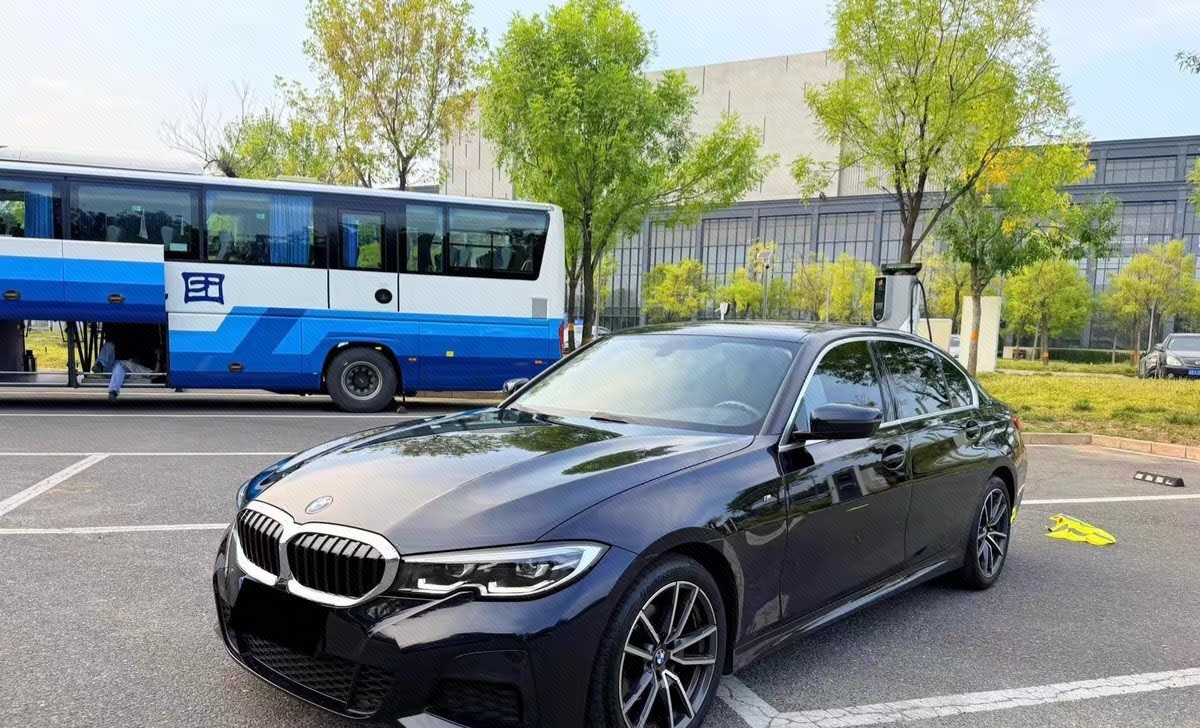 BMW 3 Series 2021 BMW 3 Series 2021 car image