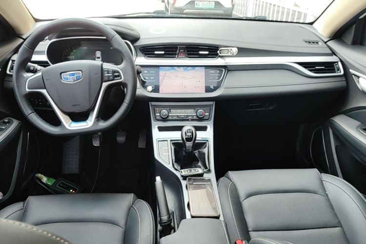 GEELY Emgrand 2019 #11 GEELY Emgrand 2019 car image #11