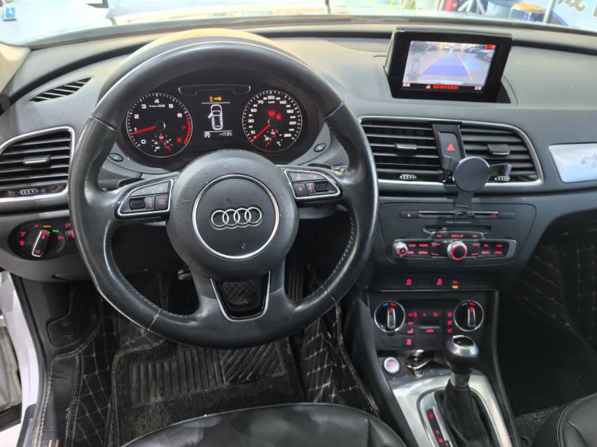 Audi Q3 2019 #7 Audi Q3 2019 car image #7