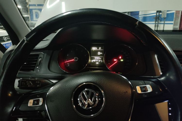 Volkswagen Lavida 2018 car image #10