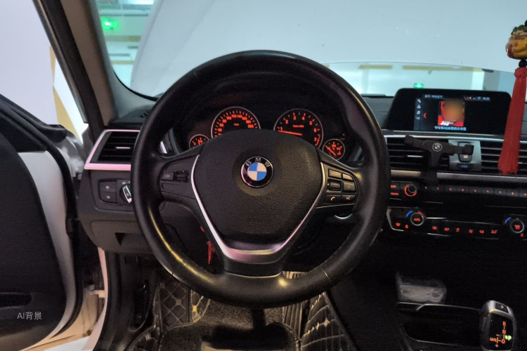 BMW 3 Series 2018 #12 BMW 3 Series 2018 car image #12
