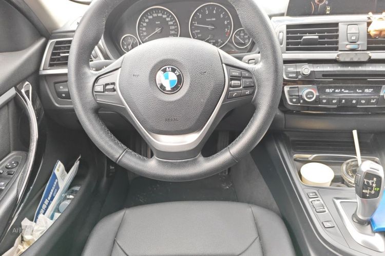 BMW 3 Series 2016 #12 BMW 3 Series 2016 car image #12