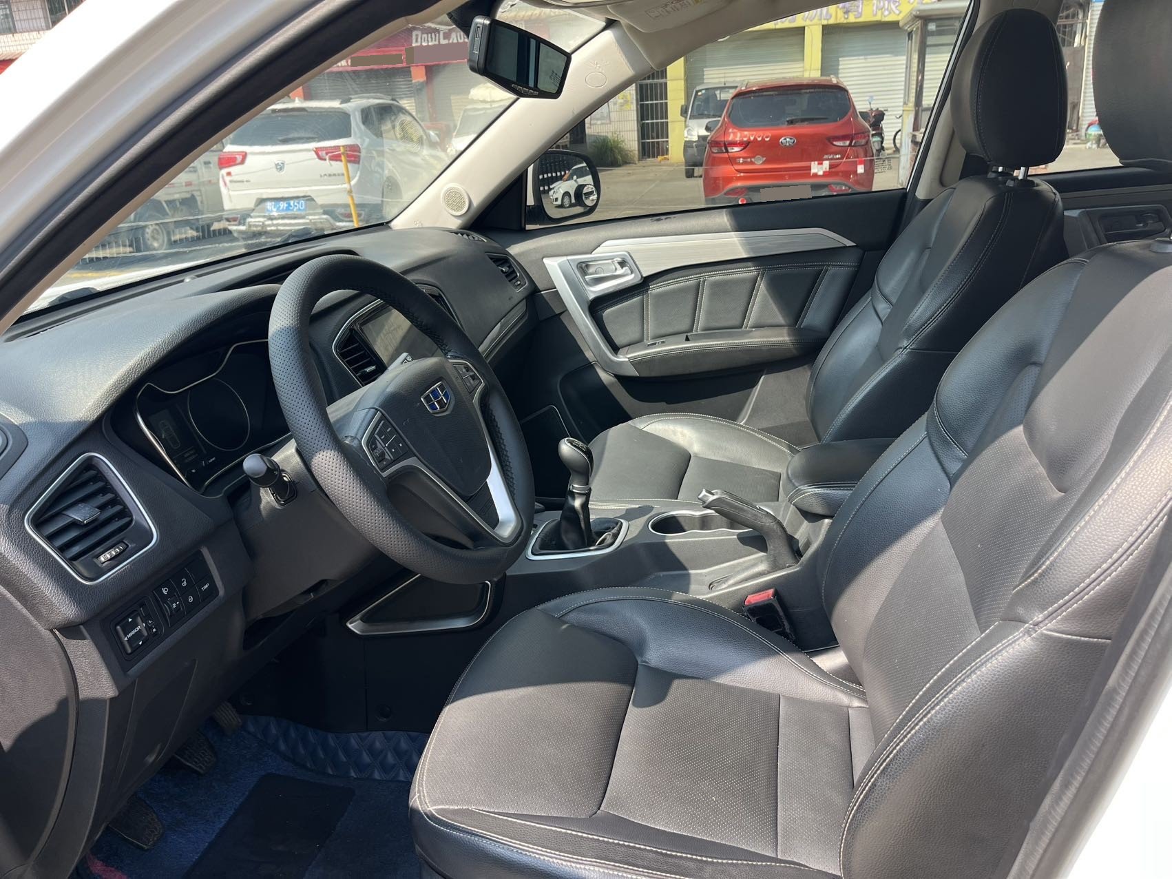 GEELY Vision X6 2017 car image #4