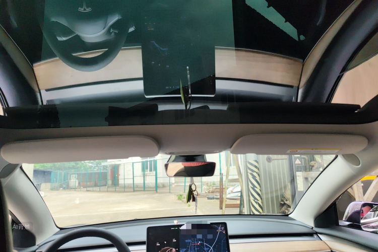 Tesla Model 3 2021 car image #20