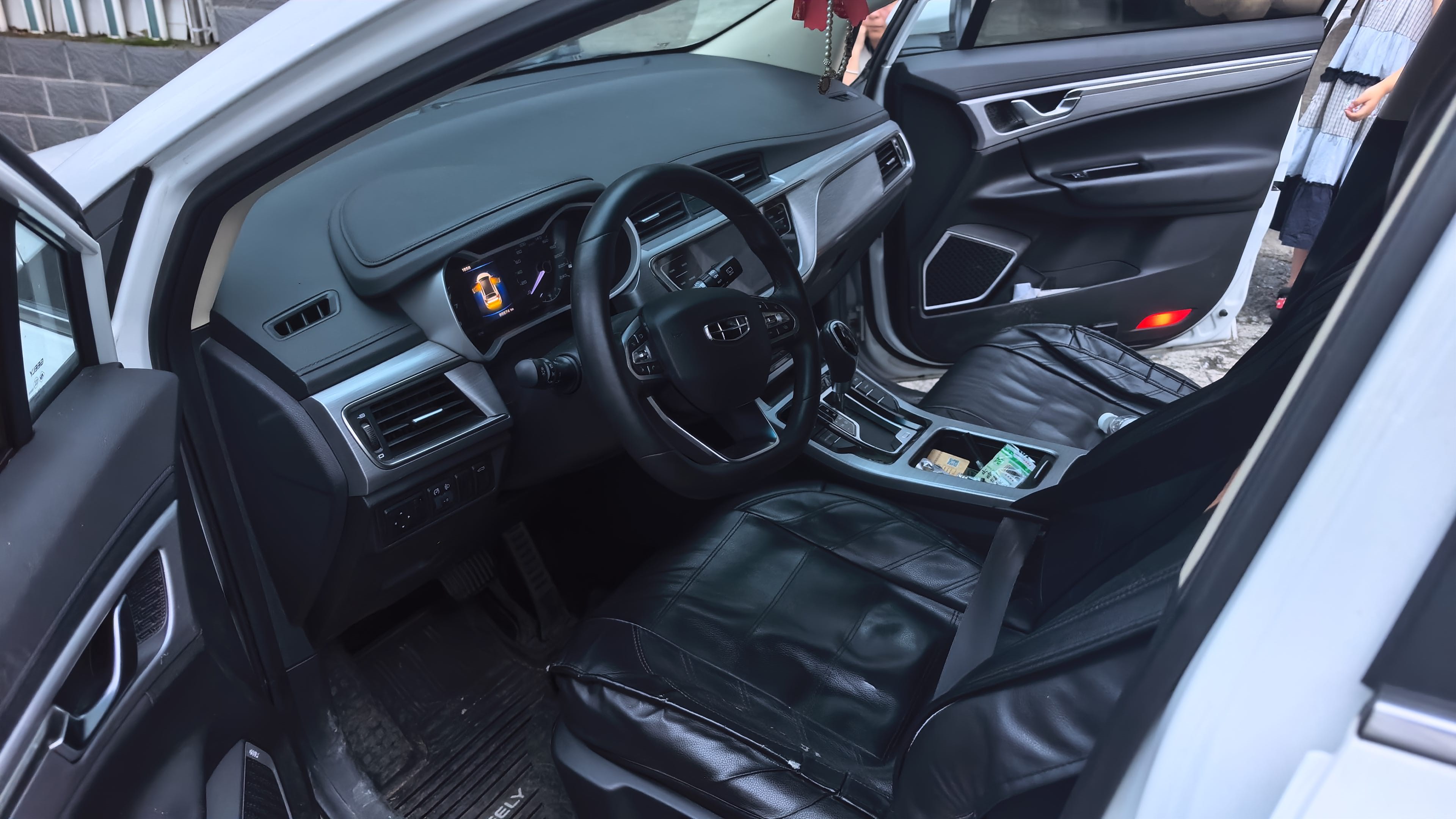 GEELY Emgrand GS 2019 car image #5