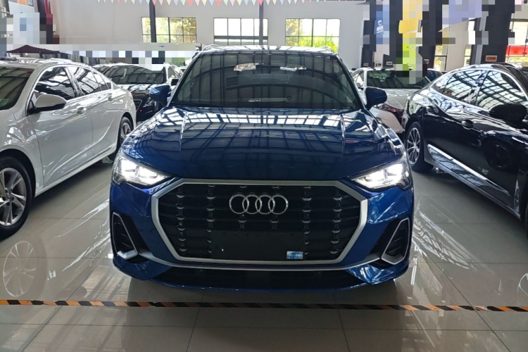 Audi Q3 2020 #3 Audi Q3 2020 car image #3