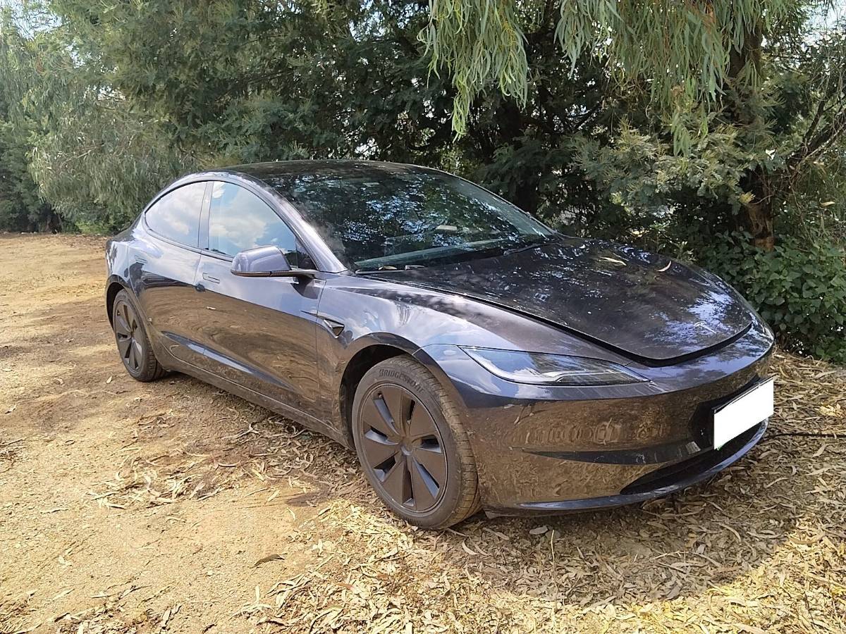 Tesla Model 3 2025 #2 Tesla Model 3 2025 car image #2