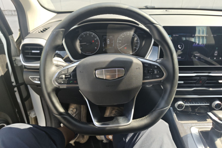 GEELY Coolray 2025 #12 GEELY Coolray 2025 immagine di auto #12