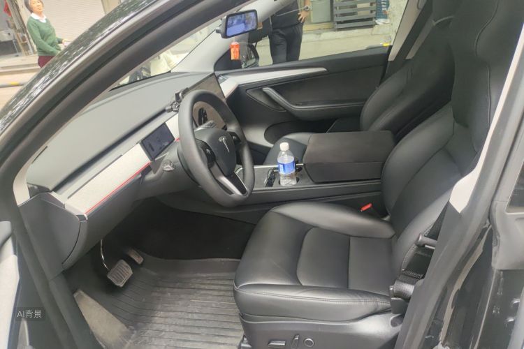 Tesla Model Y 2024 #17 Tesla Model Y 2024 car image #17