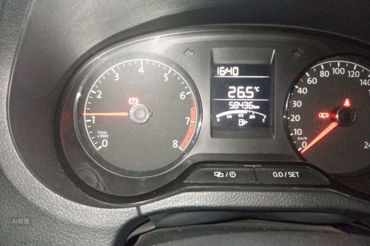 Volkswagen Polo 2017 car image #13