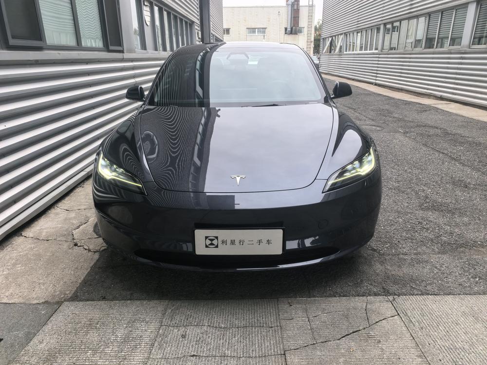 Tesla Model 3 2024 #2 Tesla Model 3 2024 car image #2