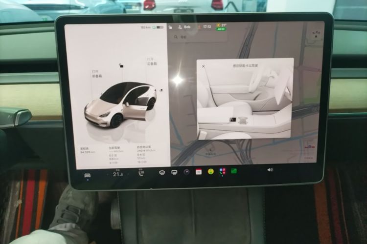 Tesla Model Y 2022 #13 Tesla Model Y 2022 car image #13