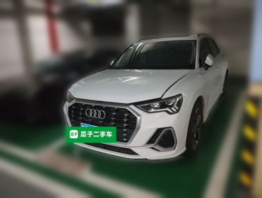 Audi Q3 2022 car image 