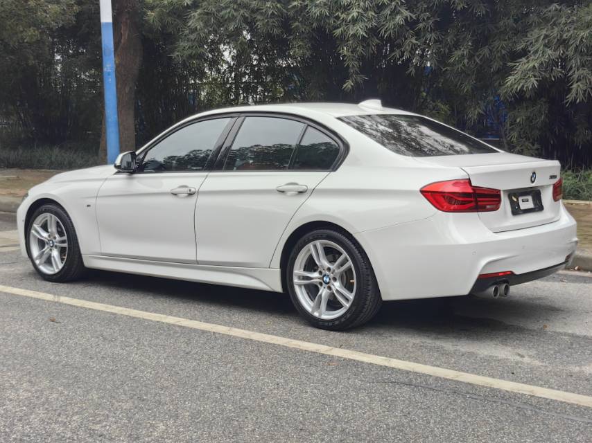 BMW 3 Series 2019 #9 BMW 3 Series 2019 car image #9