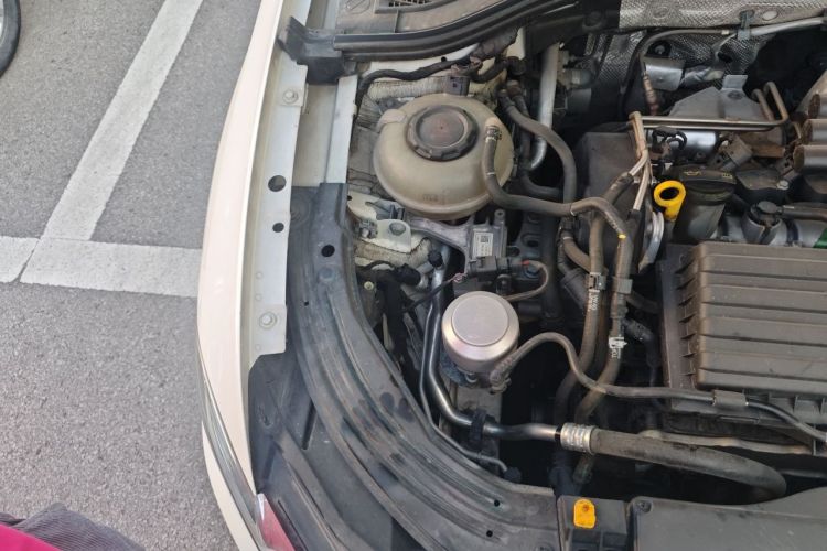 Volkswagen Lavida 2021 car image #25