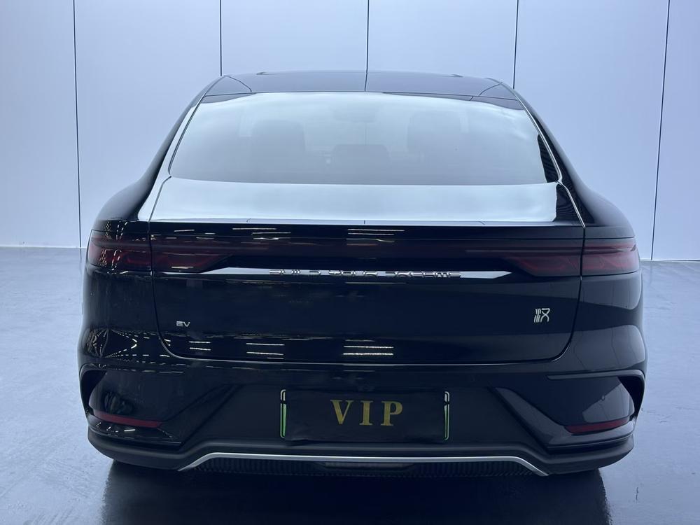BYD Han 2023 car image #6