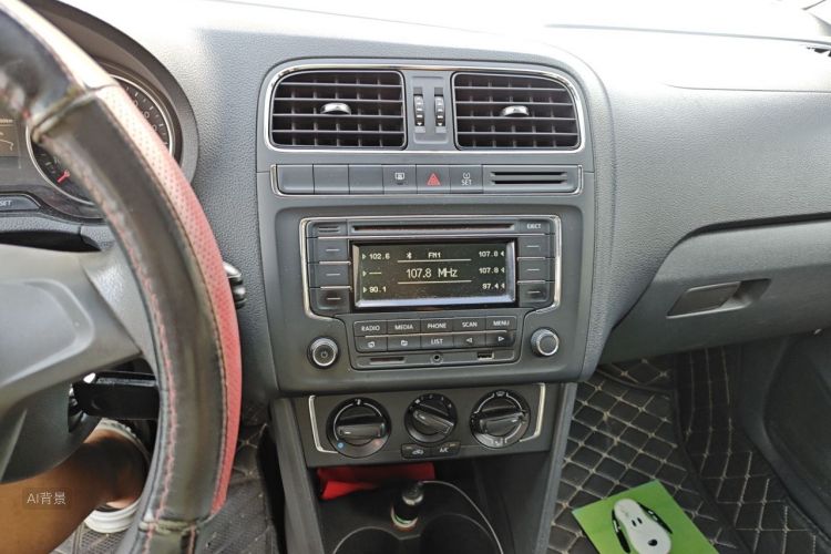 Volkswagen Polo 2016 #15 Volkswagen Polo 2016 car image #15
