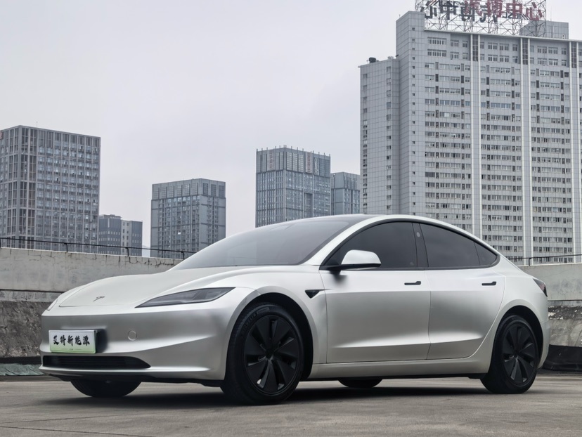 Tesla Model 3 2024 Tesla Model 3 2024 car image