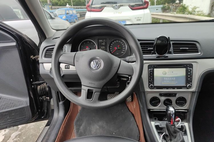 Volkswagen Lavida 2016 car image #12