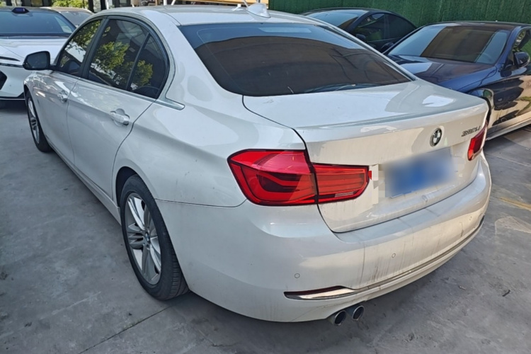 BMW 3 Series 2017 car image #5