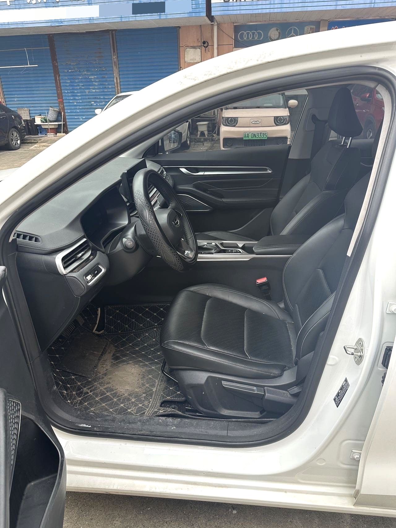 GEELY Emgrand 2022 #3 GEELY Emgrand 2022 car image #3