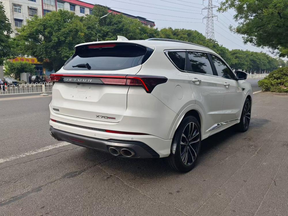 Jetour X70 PLUS 2021 car image #4