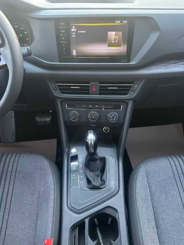 Volkswagen Tharu 2022 car image #6