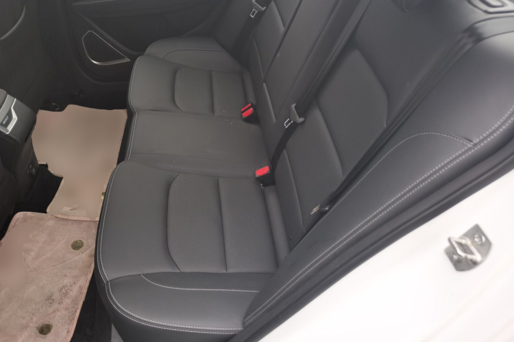 GEELY Emgrand 2021 #13 GEELY Emgrand 2021 car image #13