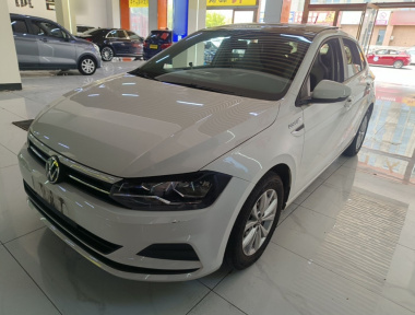 Volkswagen Polo 2021 Volkswagen Polo 2021 car image