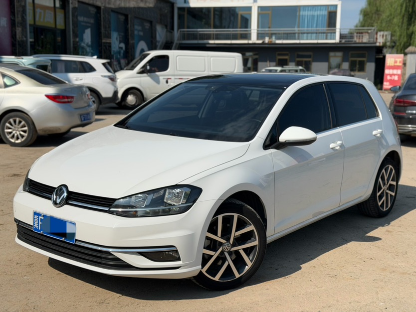 Volkswagen Golf 2018 Volkswagen Golf 2018 car image