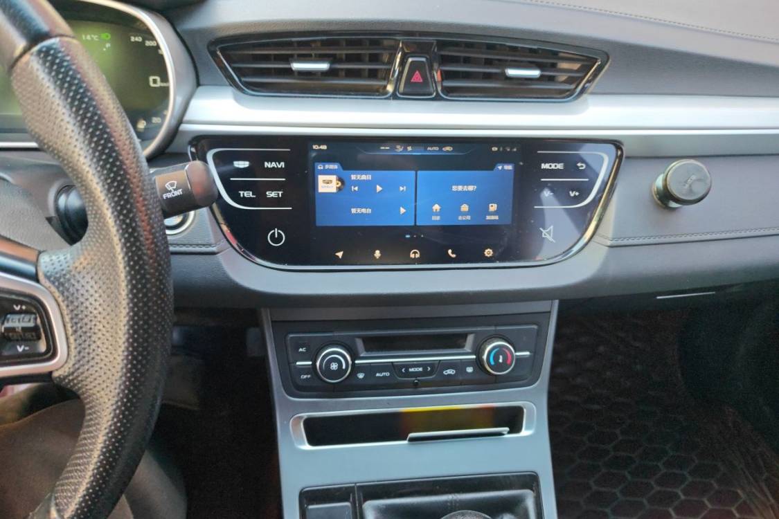 GEELY Emgrand 2018 #26 GEELY Emgrand 2018 car image #26